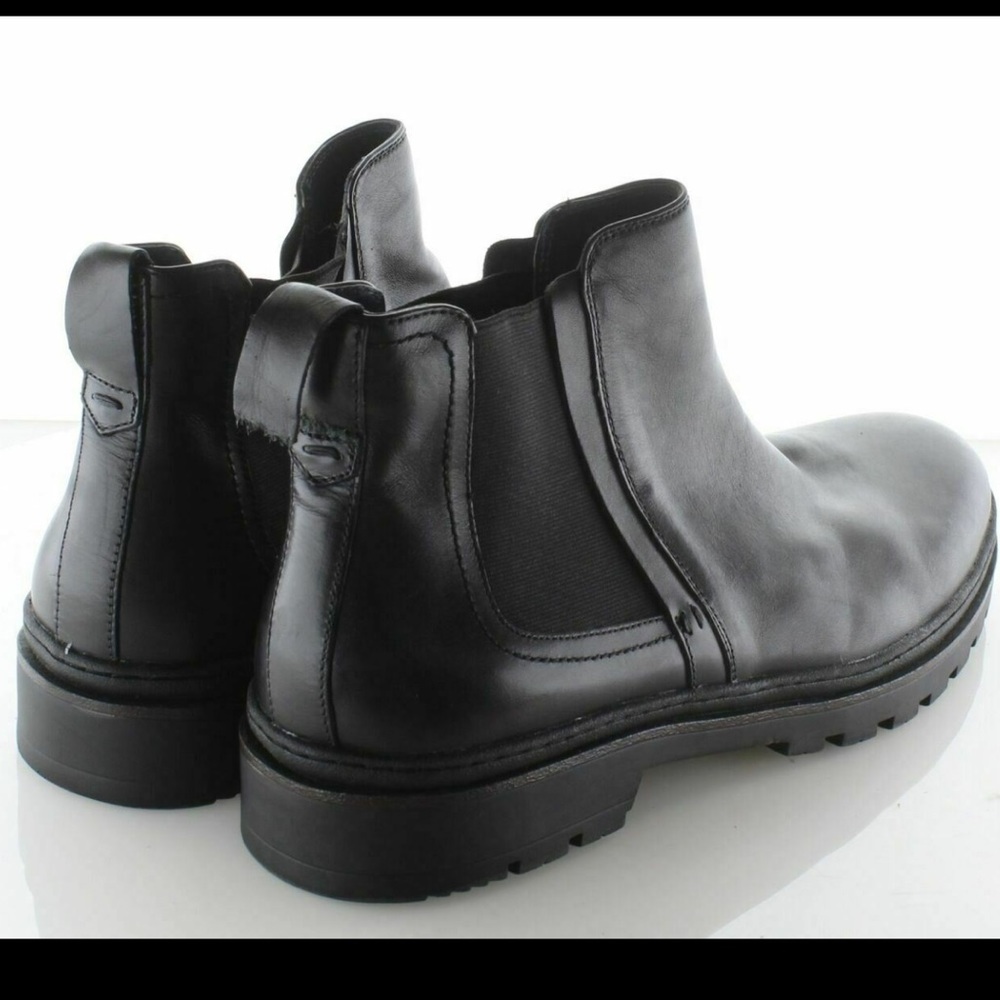 Ike Behar 💥$295  Steven Leather Chelsea Boot